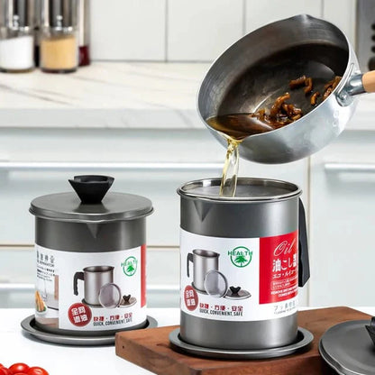 1.4 L / Stainless Steel Oil Filter & Strainer Pot
