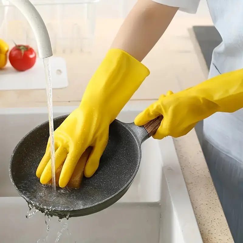Waterproof Household Gloves for Kitchen Cleaning and Laundry - Durable Double-Color Rubber Gloves for All Seasons - No Alcohol